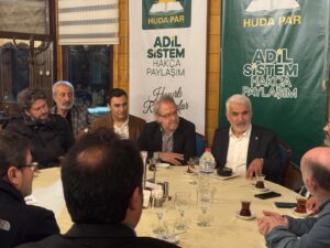 Zekeriya Yapıcıoğlu: Hepimiz İslam Kardeşliğine Sımsıkı Sarılmalıyız!