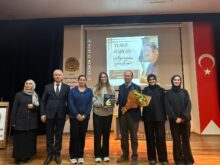 YUSUF KAPLAN ŞEHİT ÖMER HALİSDEMİR KIZ İHL ÖĞRENCİLERİ İLE BULUŞTU