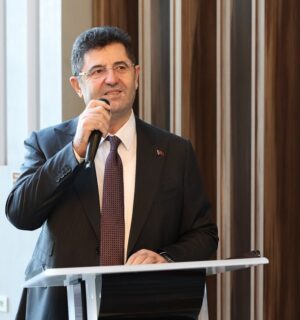 FATMA NUR ÖĞRETMENİN ADI EBEDİYEN YAŞAYACAK