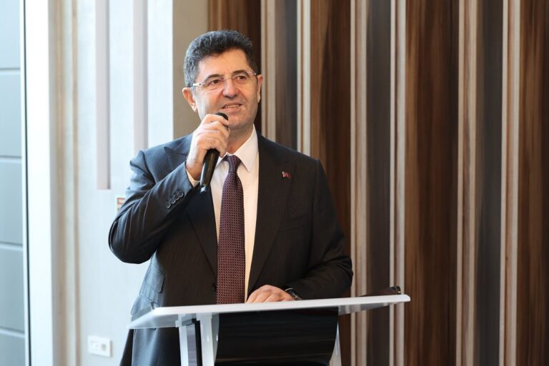 FATMA NUR ÖĞRETMENİN ADI EBEDİYEN YAŞAYACAK