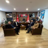 ÇEKMEKÖY MÜFTÜSÜ ABDULSELAM ÖZDERE’DEN CHP’YE ZİYARET